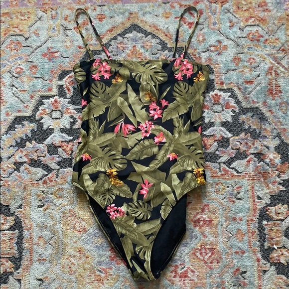 Forever 21 Other - 3/$15 tropical print one-piece